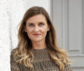 Giedrė Simanauskaitė - komunikacijos entuziastė ir vidinės komunikacijos konsultantė, knygų „Organizacija, kuri susikalba“ ir „Organizacija, kurioje nori dirbti“ bendraautorė